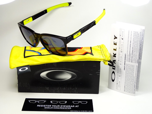 Oakley catalyst valentino - oakley,